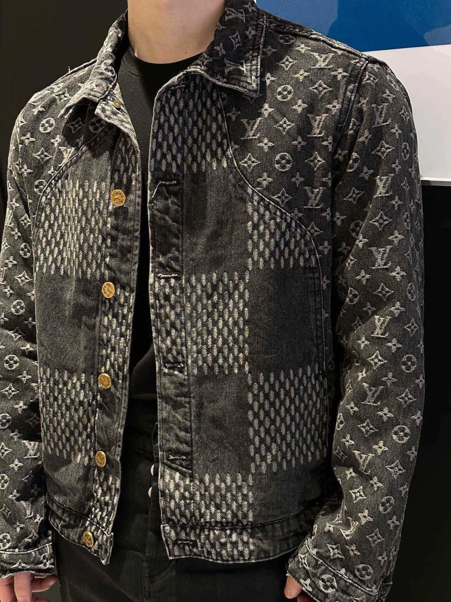 Louis Vuitton/ Classic